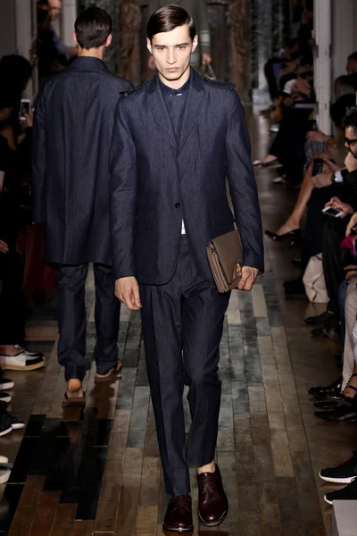 Look 6